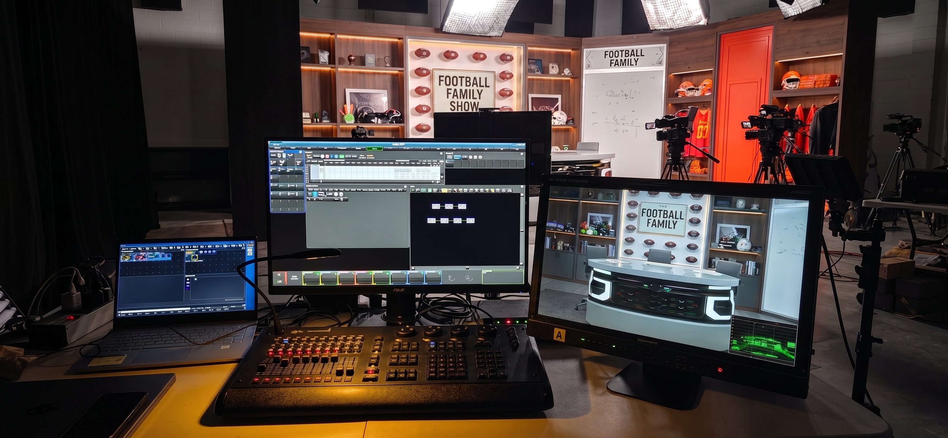Barstool Sports — Weekly Football Production